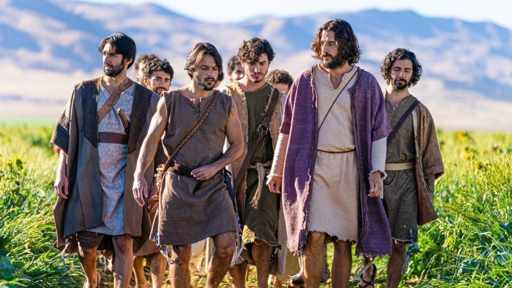Several disciples follow Peter and Jesus as they make their way to Samaria early in Jesus’ ministry. Actor Shahar Isaac portrays Peter in “The Chosen.”
